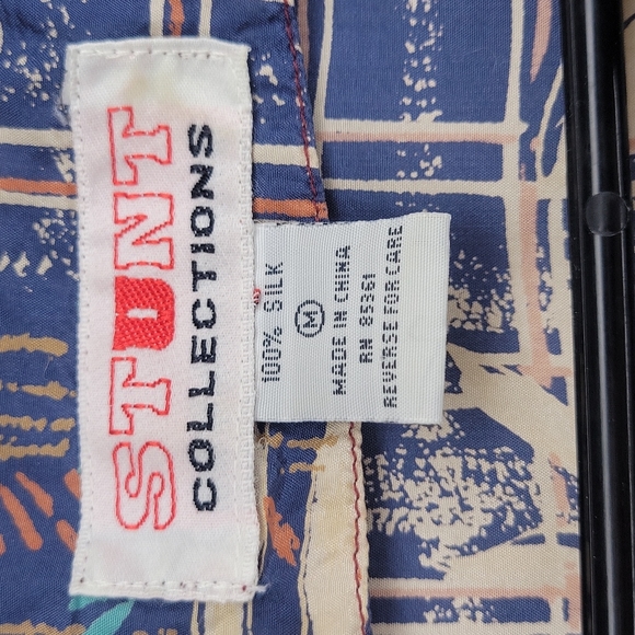 Vintage Stunt Collections 100% Silk Button Front with Shoulder Pads - Picture 4 of 13